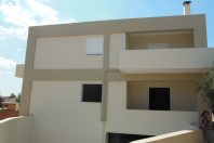 ΠΟΛΥΤΕΛΗΣ ΚΑΤΟΙΚΙΑ